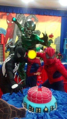 homem-aranha-e-amigos-personagens-vivos-rj-big-0